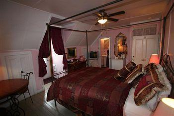 Inn Seigneurie Des Monts 3*